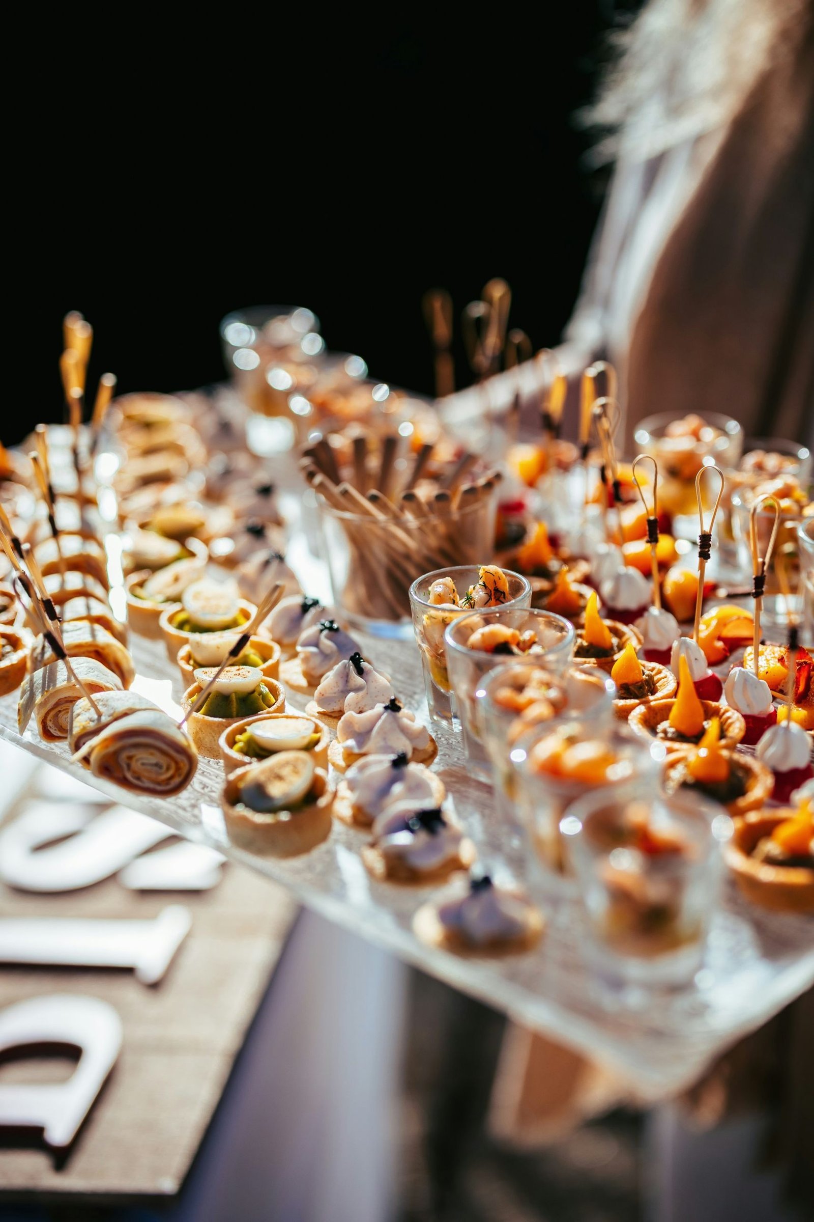 Catering para eventos: tipos, opções e o que deve saber antes de fazer o pedido